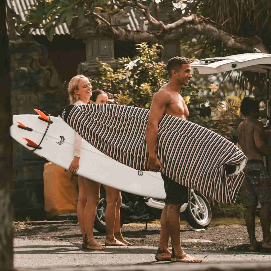 Lombok Surfing